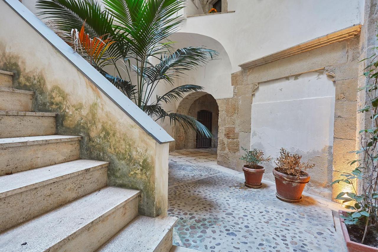"Guttuso Tribute Suite" Experience Apartment Palermo Exterior photo