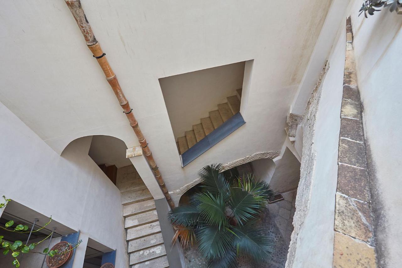 "Guttuso Tribute Suite" Experience Apartment Palermo Exterior photo
